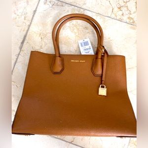 Michael Kors purse brand new w/tags